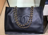 Chanel Shopping Bag in Black Soft Calfskin