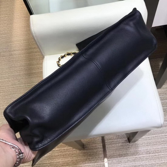 Chanel Shopping Bag in Black Soft Calfskin