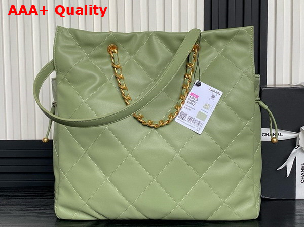 Chanel Shopping Bag in Green Shiny Lambskin Gold Tone Metal AS5315 Replica