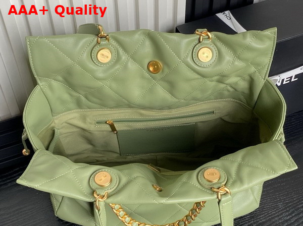 Chanel Shopping Bag in Green Shiny Lambskin Gold Tone Metal AS5315 Replica