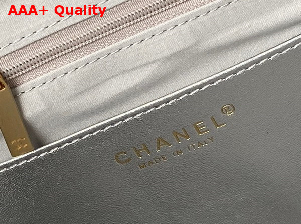 Chanel Shopping Bag in Silver Shiny Lambskin Gold Tone Metal AS5315 Replica