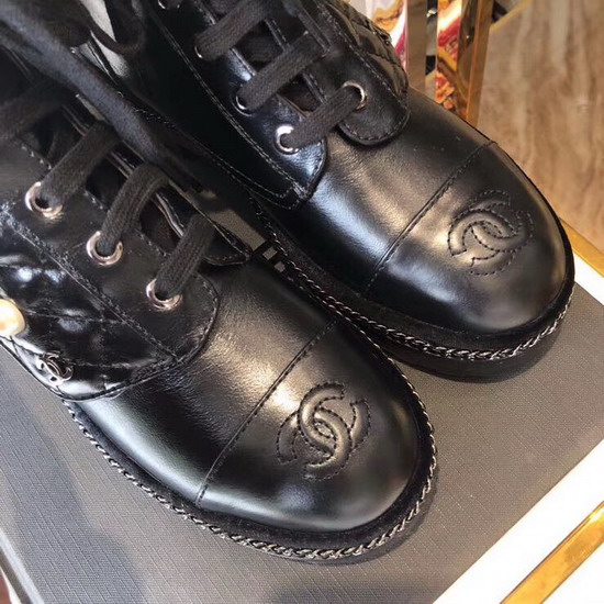 Chanel Short Boots Black Calfskin G33188