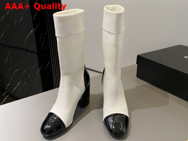 Chanel Short Boots Knit and Patent Calfskin White and Black G40134 Replica