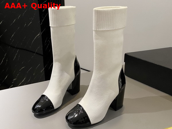 Chanel Short Boots Knit and Patent Calfskin White and Black G40134 Replica