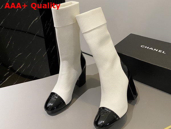 Chanel Short Boots Knit and Patent Calfskin White and Black G40134 Replica