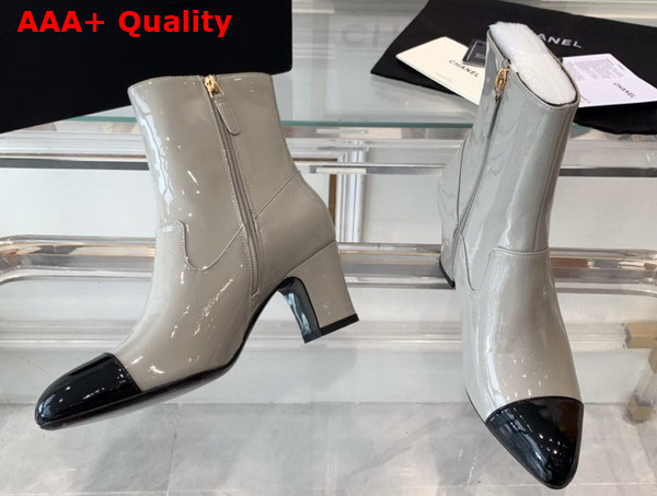 Chanel Short Boots Patent Calfskin Light Gray and Black G45057 Replica