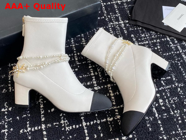 Chanel Short Boots Stretch Lambskin Grosgrain Imitation Pearls Metal White and Black G45794 Replica