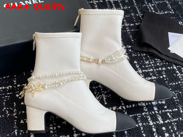 Chanel Short Boots Stretch Lambskin Grosgrain Imitation Pearls Metal White and Black G45794 Replica