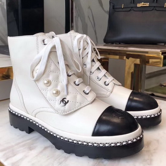 Chanel Short Boots White Calfskin G33188