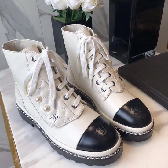 Chanel Short Boots White Calfskin G33188