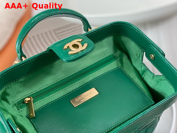 Chanel Small Bag with Top Handle Shiny Lambskin Gold Tone Metal Green AS4959 Replica