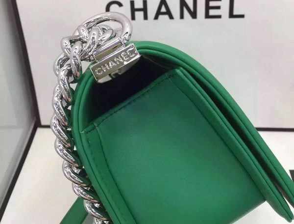 Chanel Small Chevron Le Boy Green Calfskin for Sale