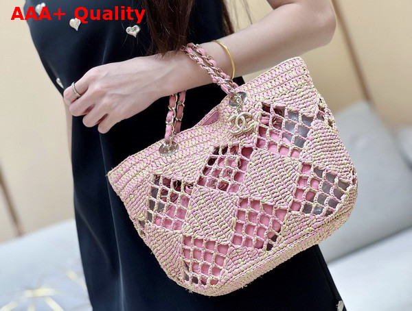 Chanel Small Coco Beach Bag in Pink Raffia AS4714 Replica