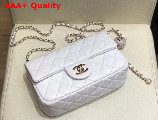 Chanel Small Flap Bag Lambskin Gold Tone Metal White AS1787 Replica