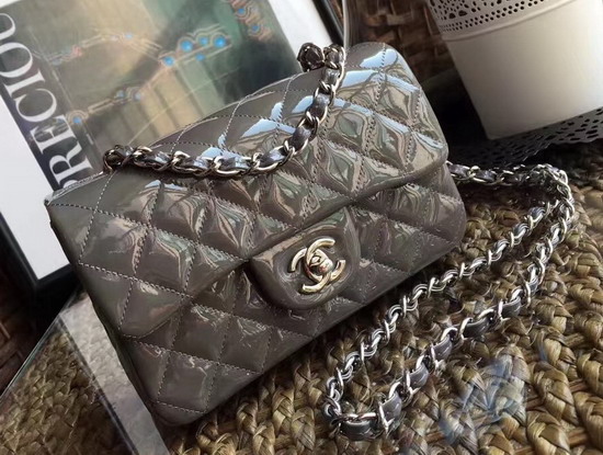 Chanel Small Flap Bag in Grey Patent Leather