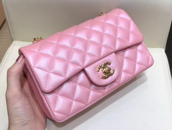 Chanel Small Flap Bag in Pearl Pink Grained Calfskin