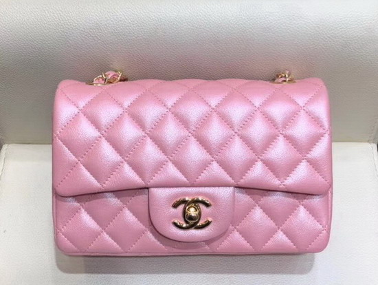 Chanel Small Flap Bag in Pearl Pink Grained Calfskin