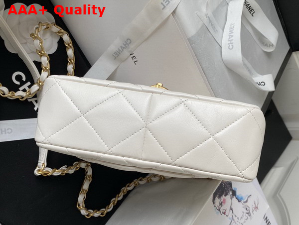 Chanel Small Flap Bag in White Lambskin Plexi Gold Tone Metal AS3986 Replica