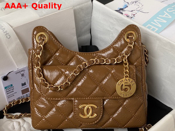 Chanel Small Hobo Handbag in Brown Shiny Crumpled Calfskin Gold Tone Metal AS4323 Replica