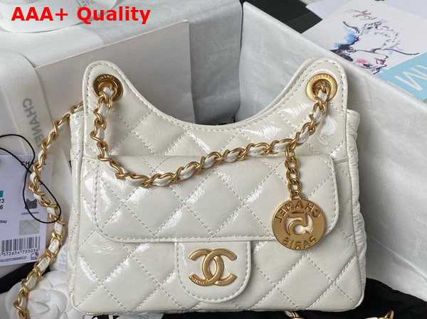 Chanel Small Hobo Handbag in White Shiny Crumpled Calfskin Gold Tone Metal AS4323 Replica