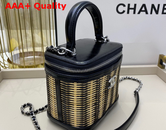 Chanel Small Vanity Case in Woven Rattan and Black Calfskin AS1352 Replica