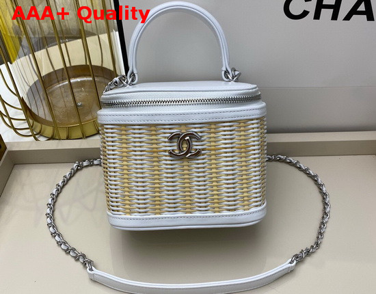 Chanel Small Vanity Case in Woven Rattan and White Calfskin AS1352 Replica