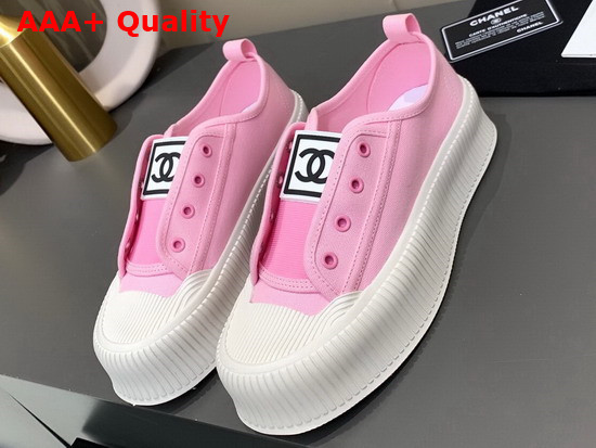 Chanel Sneaker Pink Canvas Replica