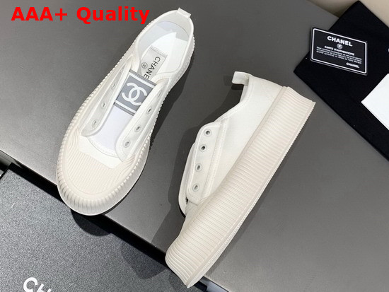 Chanel Sneaker White Canvas Replica