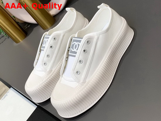 Chanel Sneaker White Canvas Replica