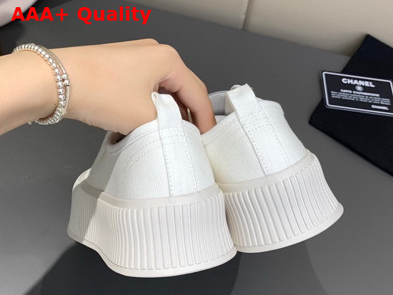 Chanel Sneaker White Canvas Replica