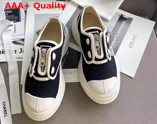 Chanel Sneaker in Black Canvas Replica