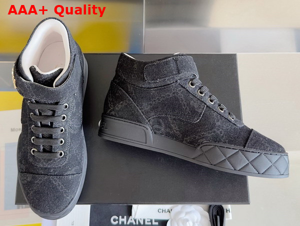 Chanel Sneaker in Black Printed Denim Replica