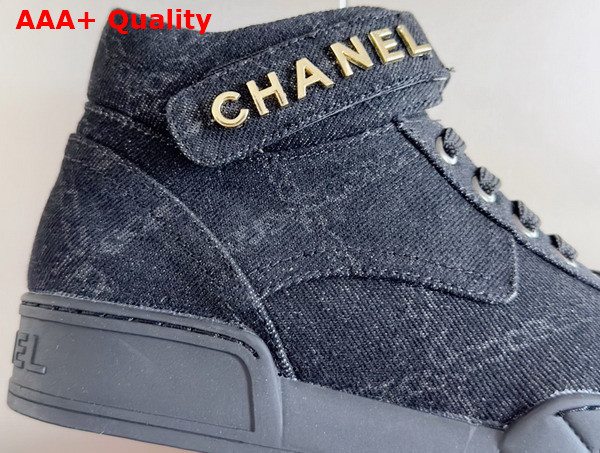 Chanel Sneaker in Black Printed Denim Replica