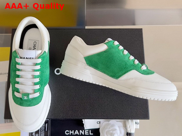 Chanel Sneaker in White Calf Leather and Green Suede Leather Replica