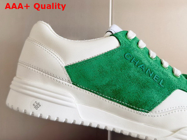 Chanel Sneaker in White Calf Leather and Green Suede Leather Replica