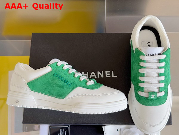 Chanel Sneaker in White Calf Leather and Green Suede Leather Replica