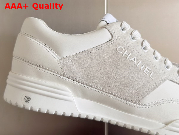 Chanel Sneaker in White Calf Leather and Suede Leather Replica