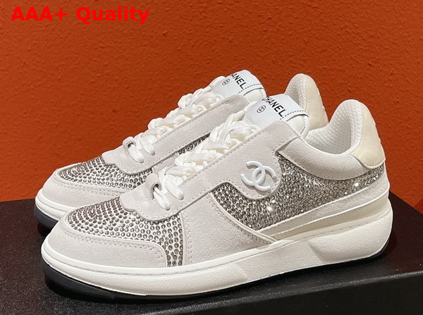 Chanel Sneaker in White Suede and Strass Replica