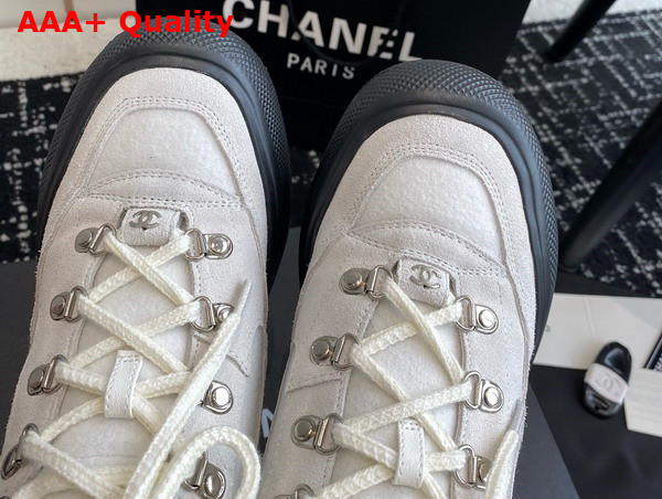 Chanel Sneakers Ivory Wool and Suede Calfskin G45337 Replica