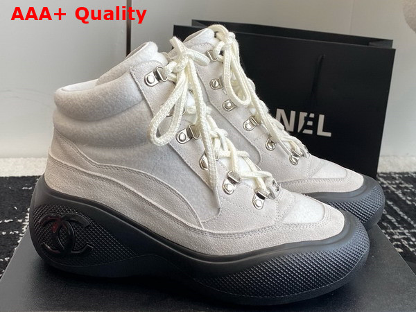 Chanel Sneakers Ivory Wool and Suede Calfskin G45337 Replica