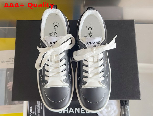 Chanel Sneakers in Black Calfskin G46076 Replica