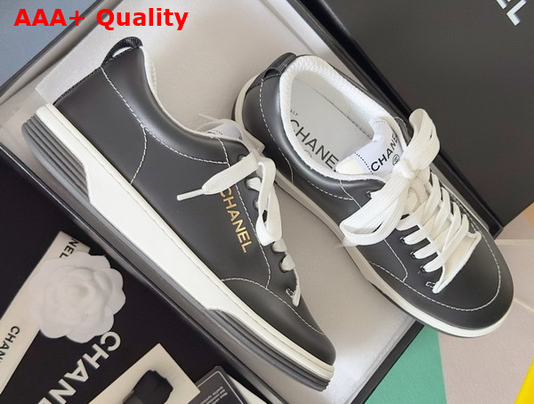 Chanel Sneakers in Black Calfskin G46076 Replica