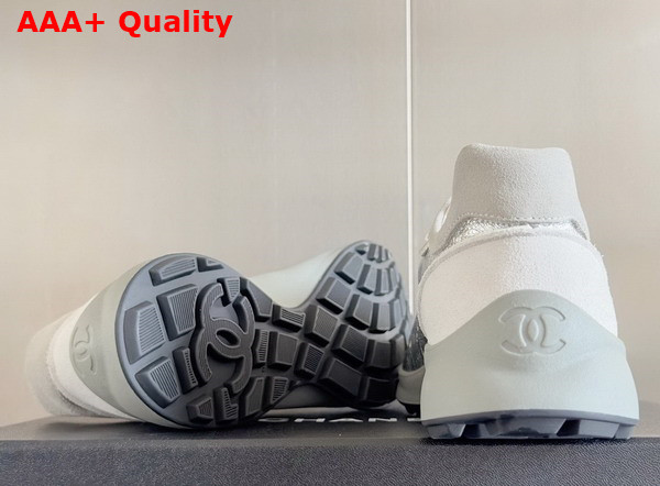 Chanel Sneakers in Silver Calfskin G46252 Replica