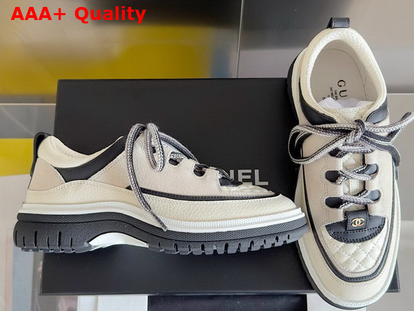 Chanel Sneakers in White Suede Leather Replica