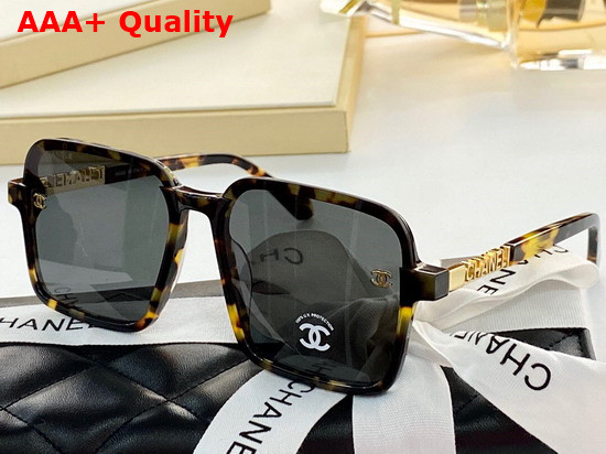 Chanel Square Frame Acetate Sunglasses with CC Motif Black Replica