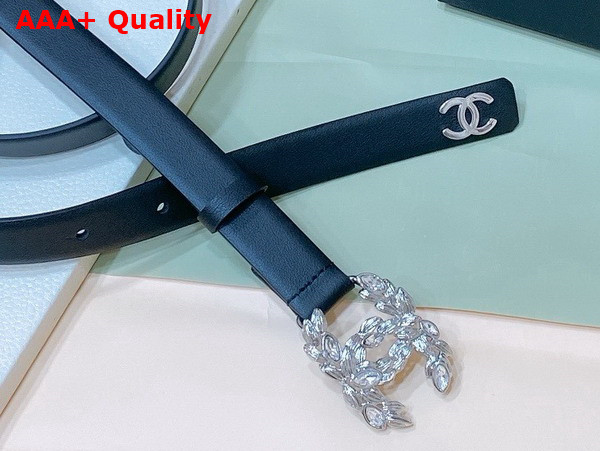 Chanel Thin Belt in Black Smooth Leather with Gold CC Belt Buckle and Crystals Replica