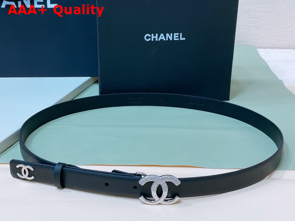 Chanel Thin Belt in Black Smooth Leather with Gold CC Belt Buckle and Strass Replica