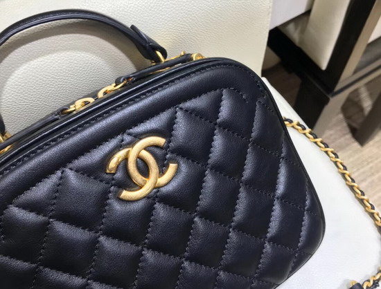 Chanel Vanity Case in Black Calfskin A57905