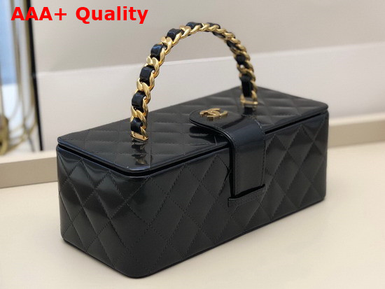 Chanel Vanity Case in Black Patent Leather Replica