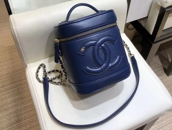 Chanel Vanity Case in Blue Lambskin AS0323